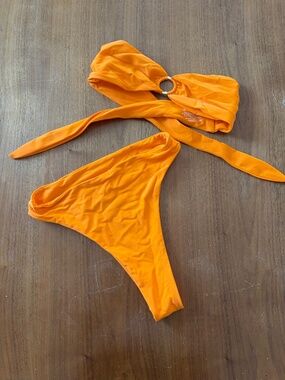 Nyud Swim - High waist Bottoms and Bandeau top